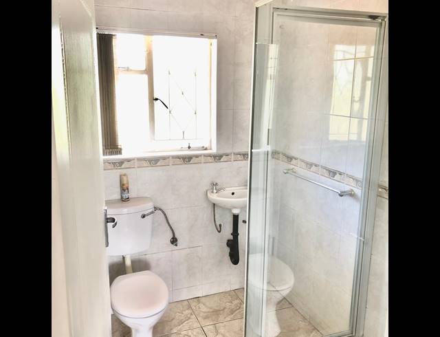 2 BEDROOM SECTIONAL TITLE FOR SALE IN BERTON PARK